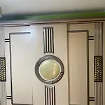 شقه عائليه فندقيه 3 غرف 7 أسره