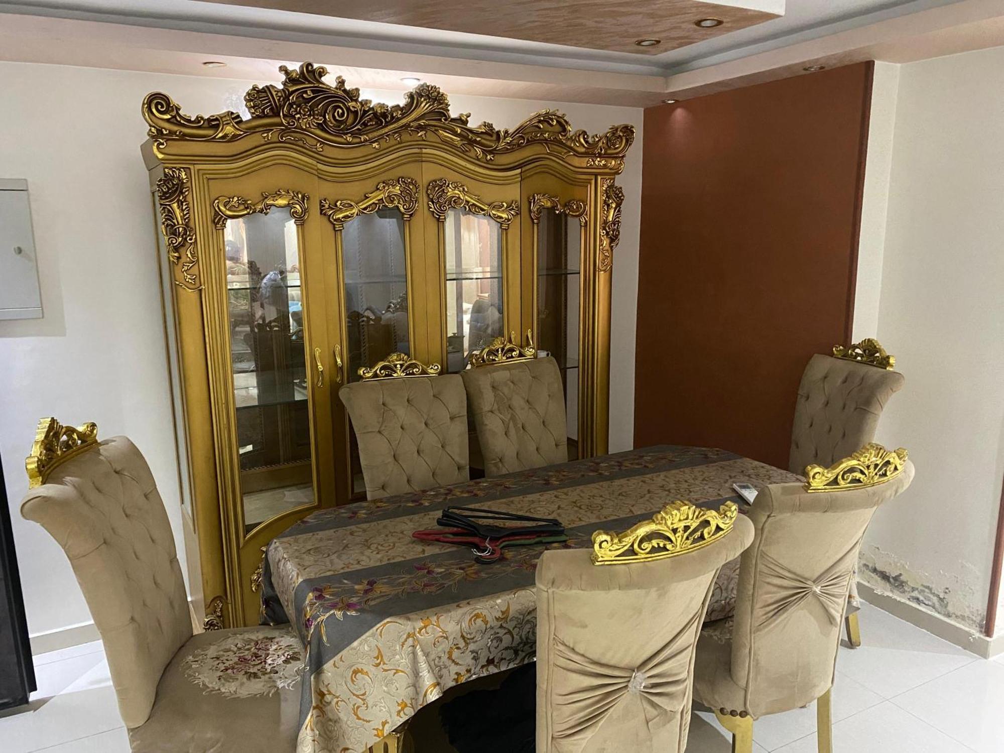 شقه عائليه فندقيه 3 غرف 7 أسره * Cairo