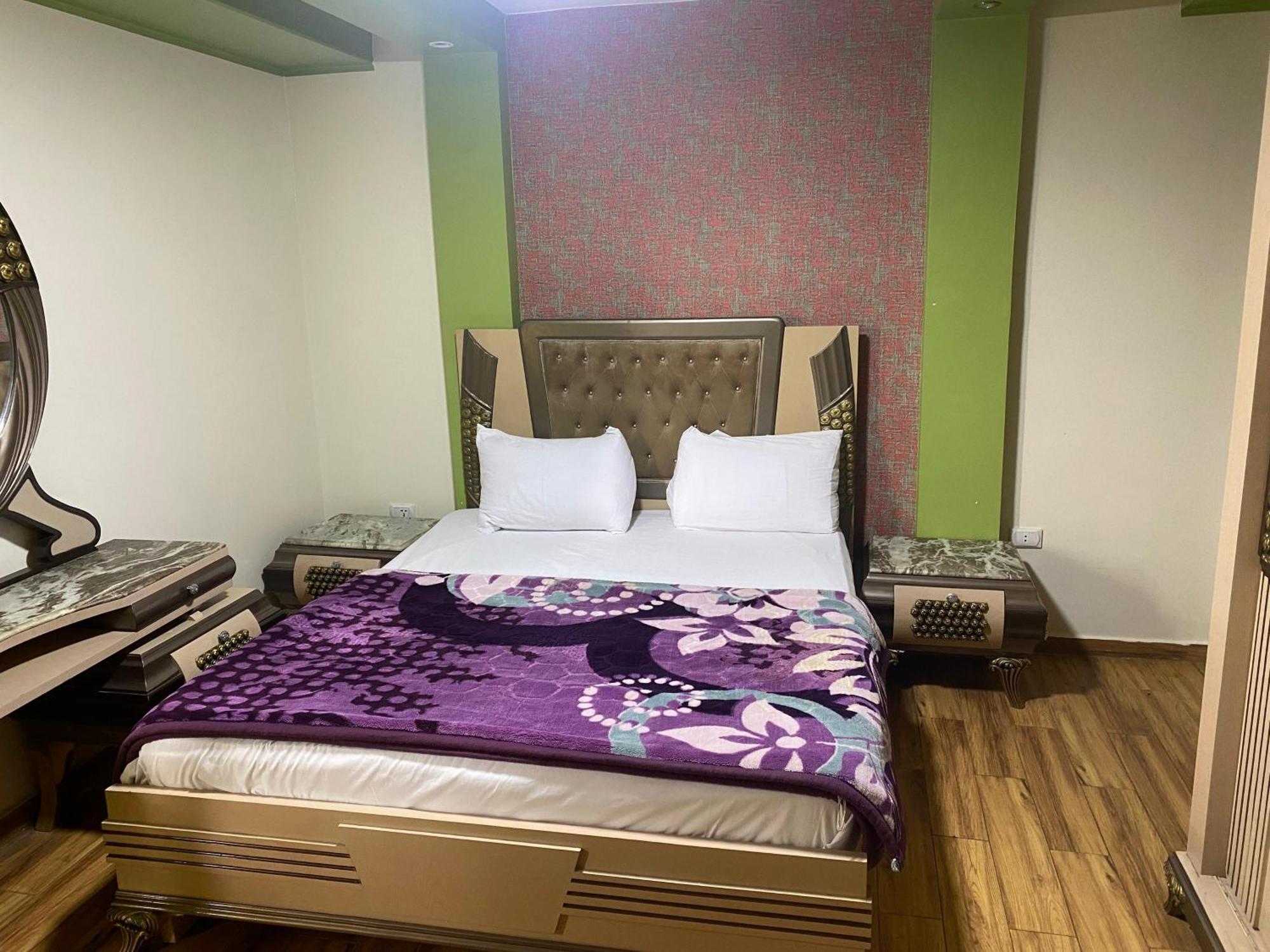 شقه عائليه فندقيه 3 غرف 7 أسره Apartment Cairo