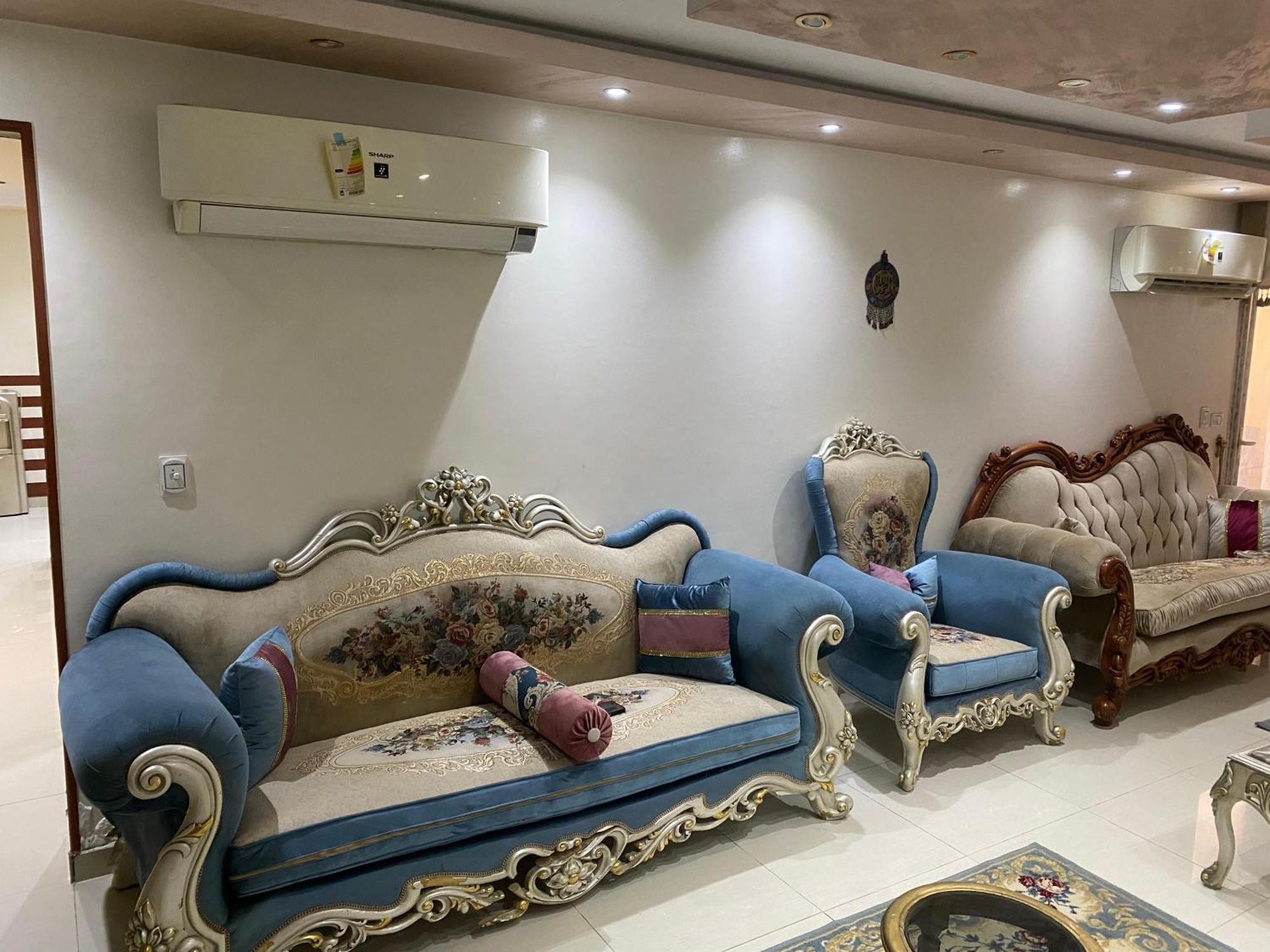 شقه عائليه فندقيه 3 غرف 7 أسره Apartment