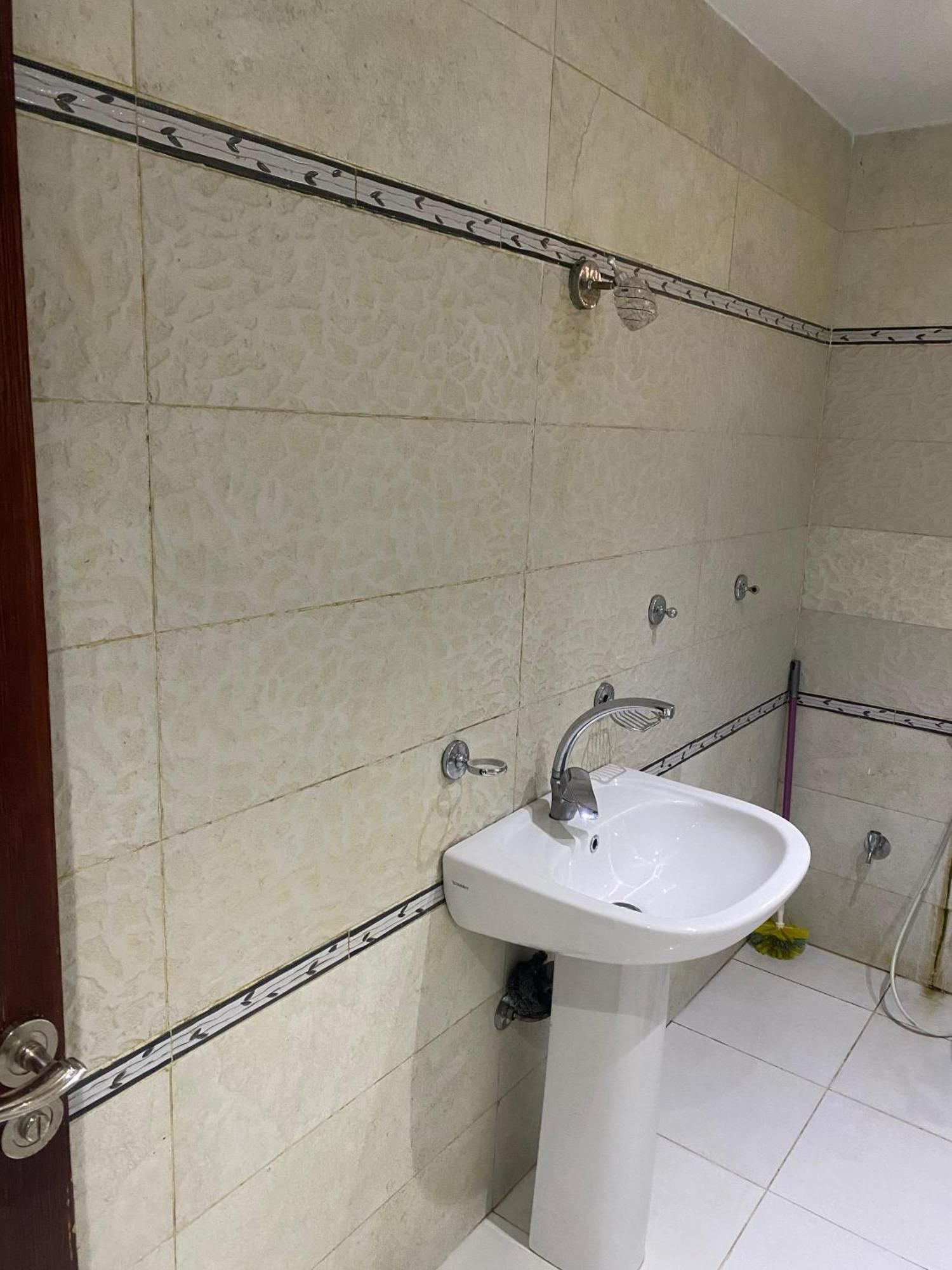شقه عائليه فندقيه 3 غرف 7 أسره Apartment
